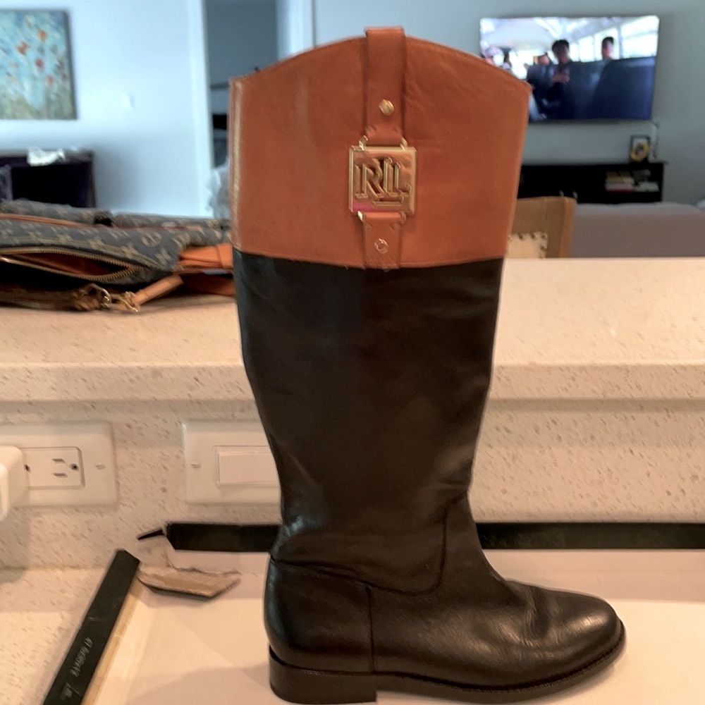 Leather boots